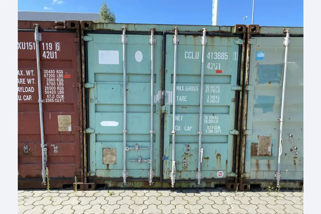 Conteneurs maritimes (10, 20, 40 pieds)<br> à partir du site de Bremerhaven-1