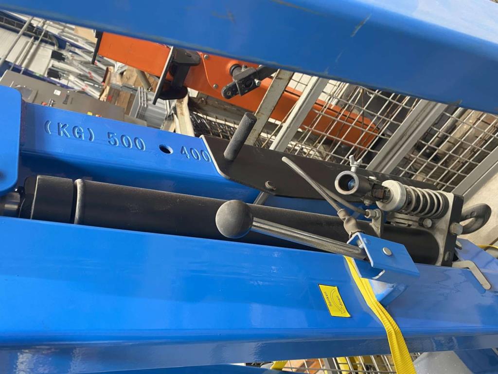 Sale of the no longer needed assets formerly used by an international manufacturer of wind turbines-2