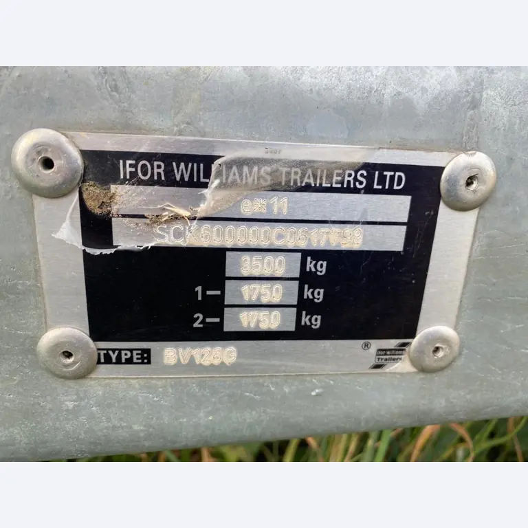 Commercialisation des actifs libérés par un fabricant international d'éoliennes
-9