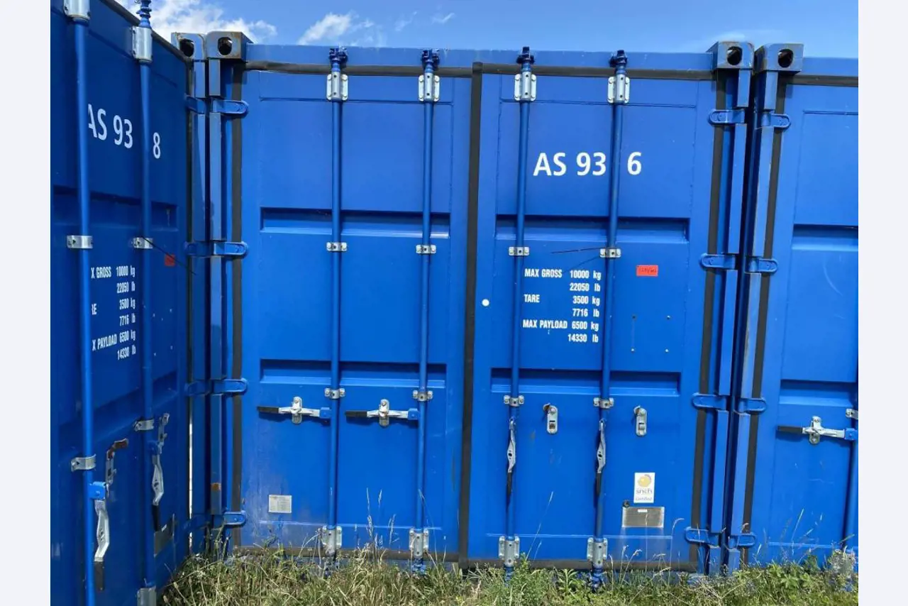 Seecontainer (10, 20, 40 Fuß)<br> ab Standort Bremerhaven-1