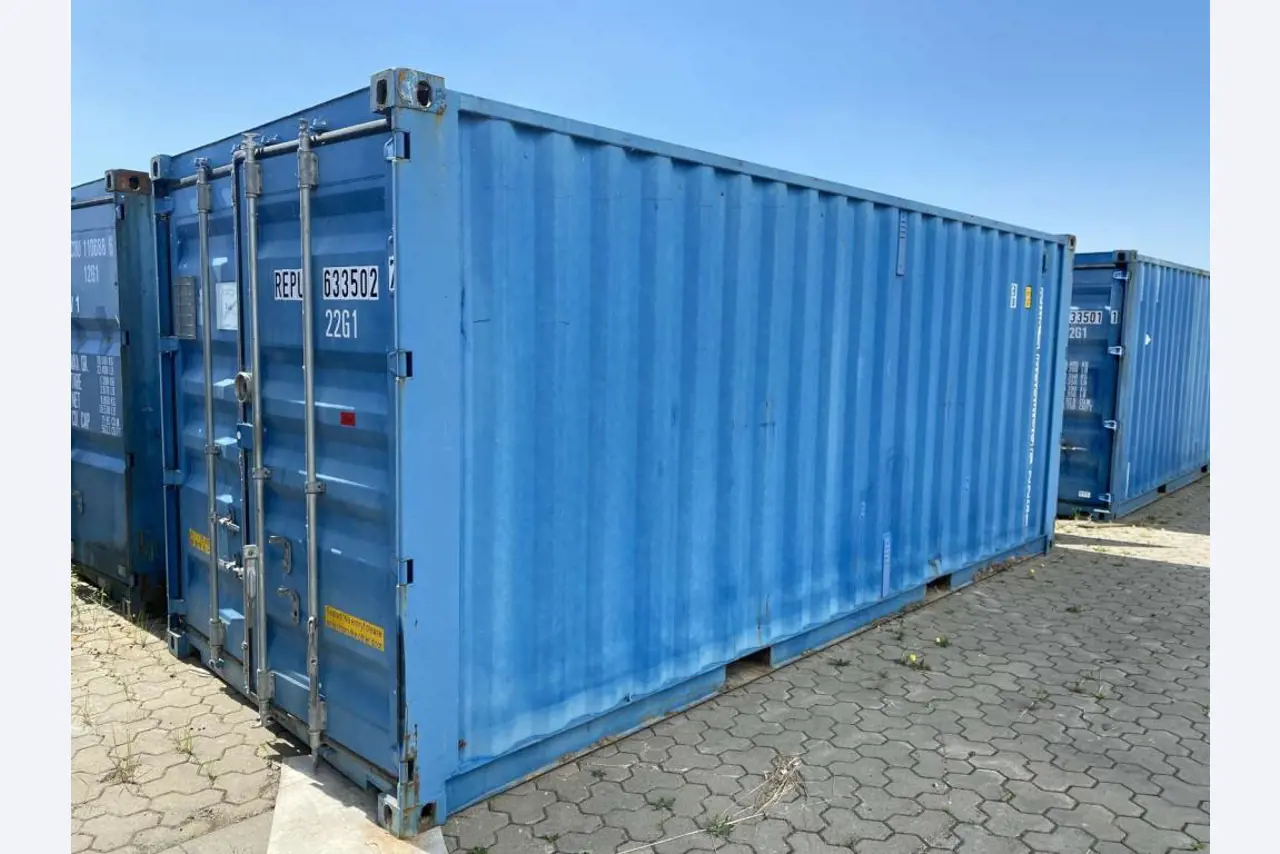 Conteneurs maritimes (10, 20, 40 pieds)<br> à partir du site de Bremerhaven-1