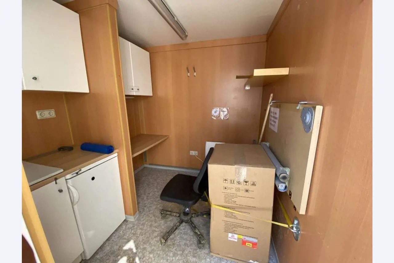 Kontenery morskie (10, 20, 40 stóp)<br> z lokalizacji Bremerhaven-5