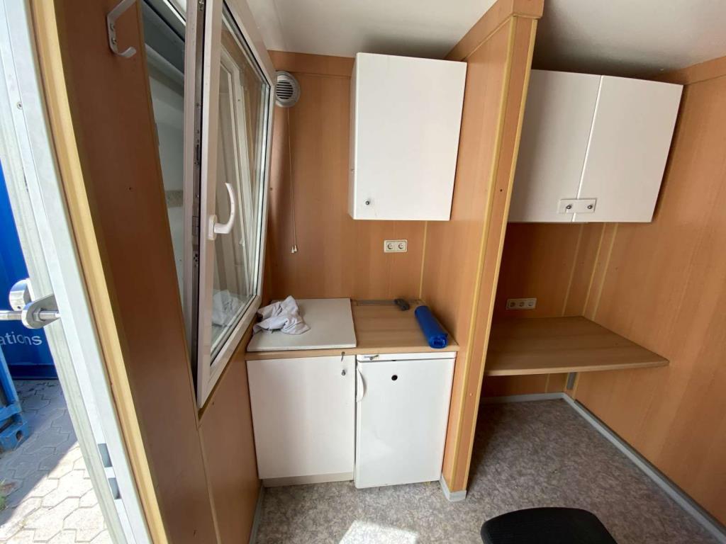 Contentores marítimos (10, 20, 40 pés)<br> a partir de Bremerhaven-6