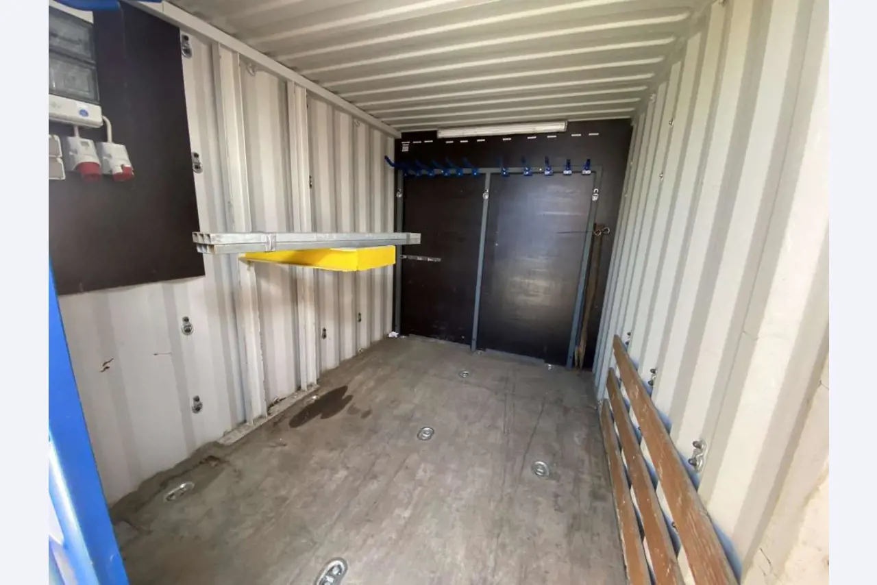 Seecontainer (10, 20, 40 Fuß)<br> ab Standort Bremerhaven-2