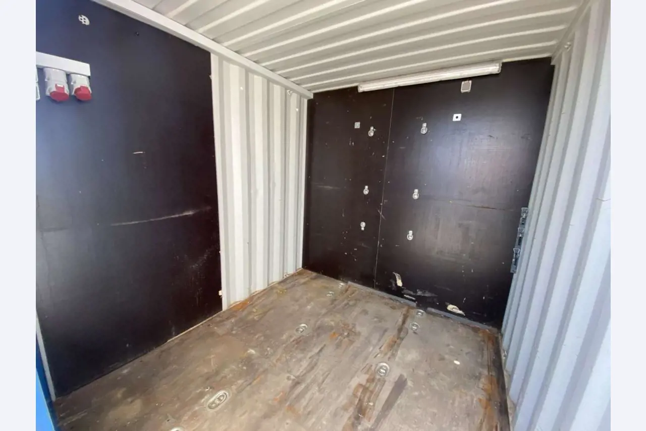 Seecontainer (10, 20, 40 Fuß)<br> ab Standort Bremerhaven-3