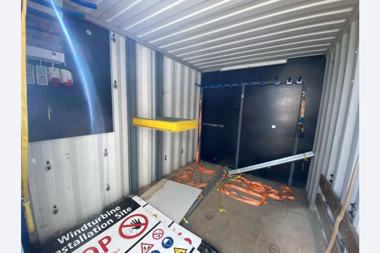 Contentores marítimos (10, 20, 40 pés)<br> a partir de Bremerhaven-4