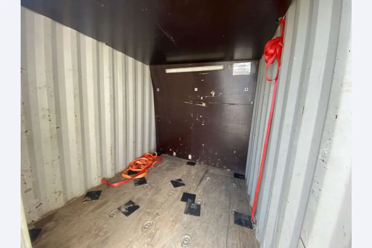 Contentores marítimos (10, 20, 40 pés)<br> a partir de Bremerhaven-3