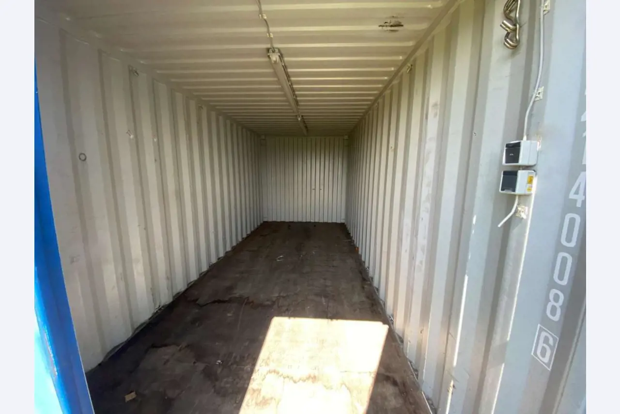 Kontenery morskie (10, 20, 40 stóp)<br> z lokalizacji Bremerhaven-2