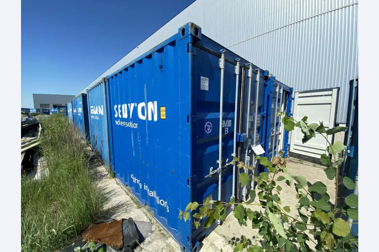 Kontenery morskie (10, 20, 40 stóp)<br> z lokalizacji Bremerhaven-1