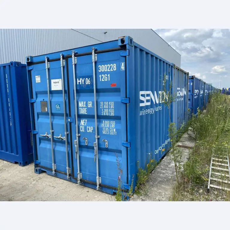 Námořní kontejnery (10, 20, 40 stop)<br> z lokality Bremerhaven-1