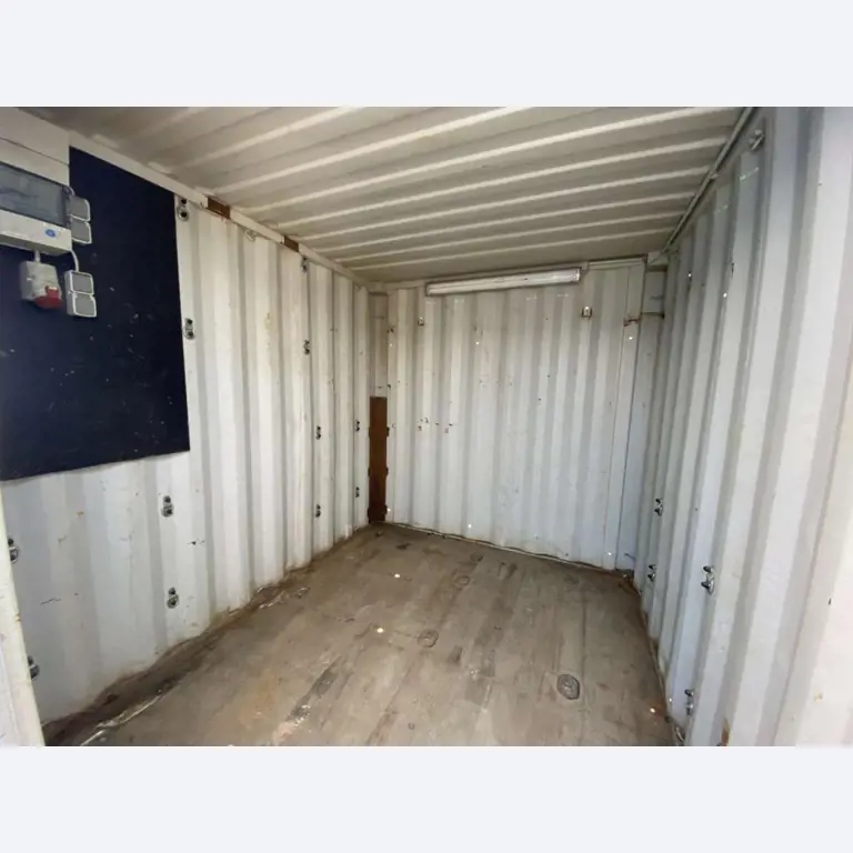 Morski zabojniki (10, 20, 40 čevljev)<br> iz lokacije Bremerhaven-2