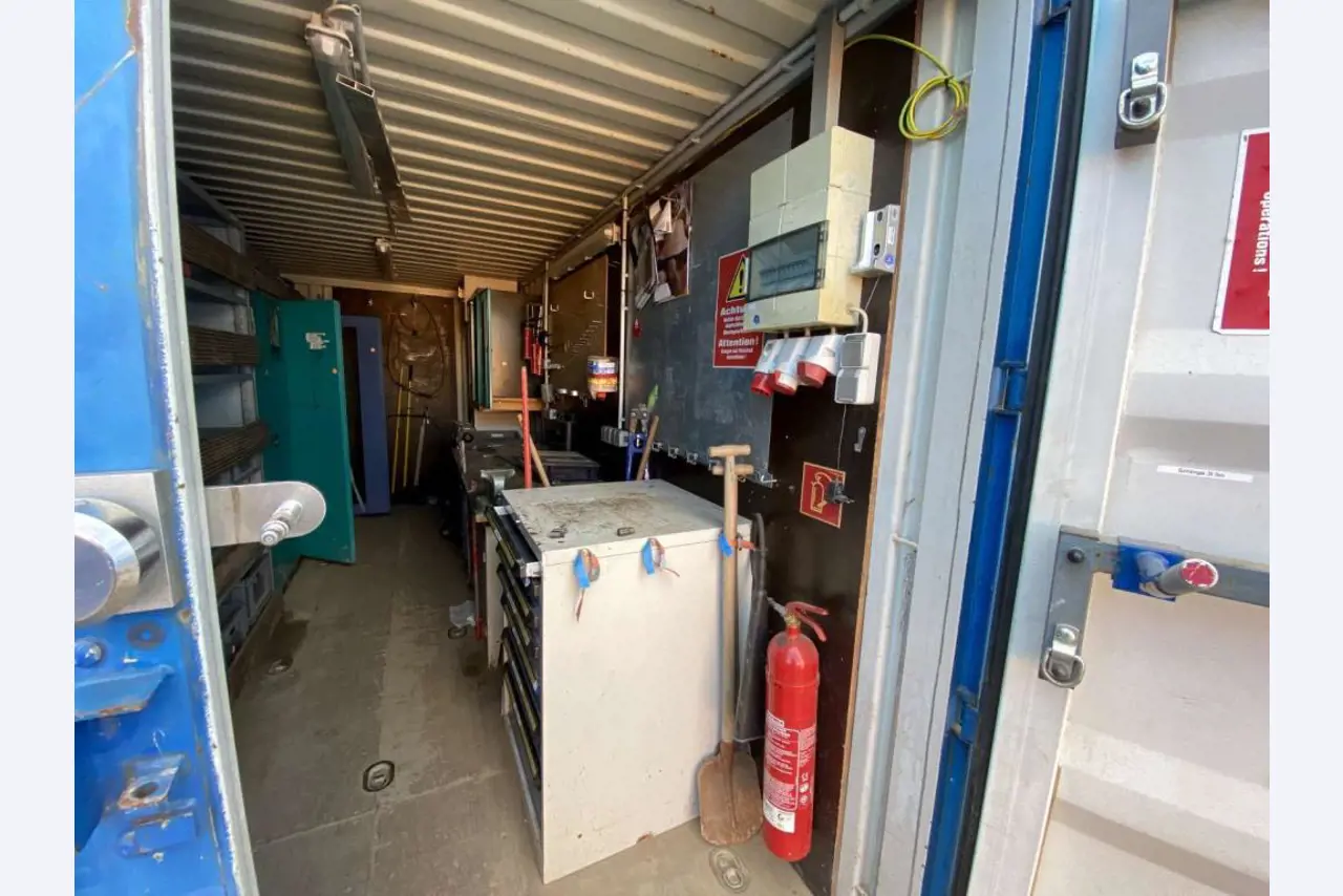 Zeecontainers (10, 20, 40 voet)<br> vanuit Bremerhaven-2