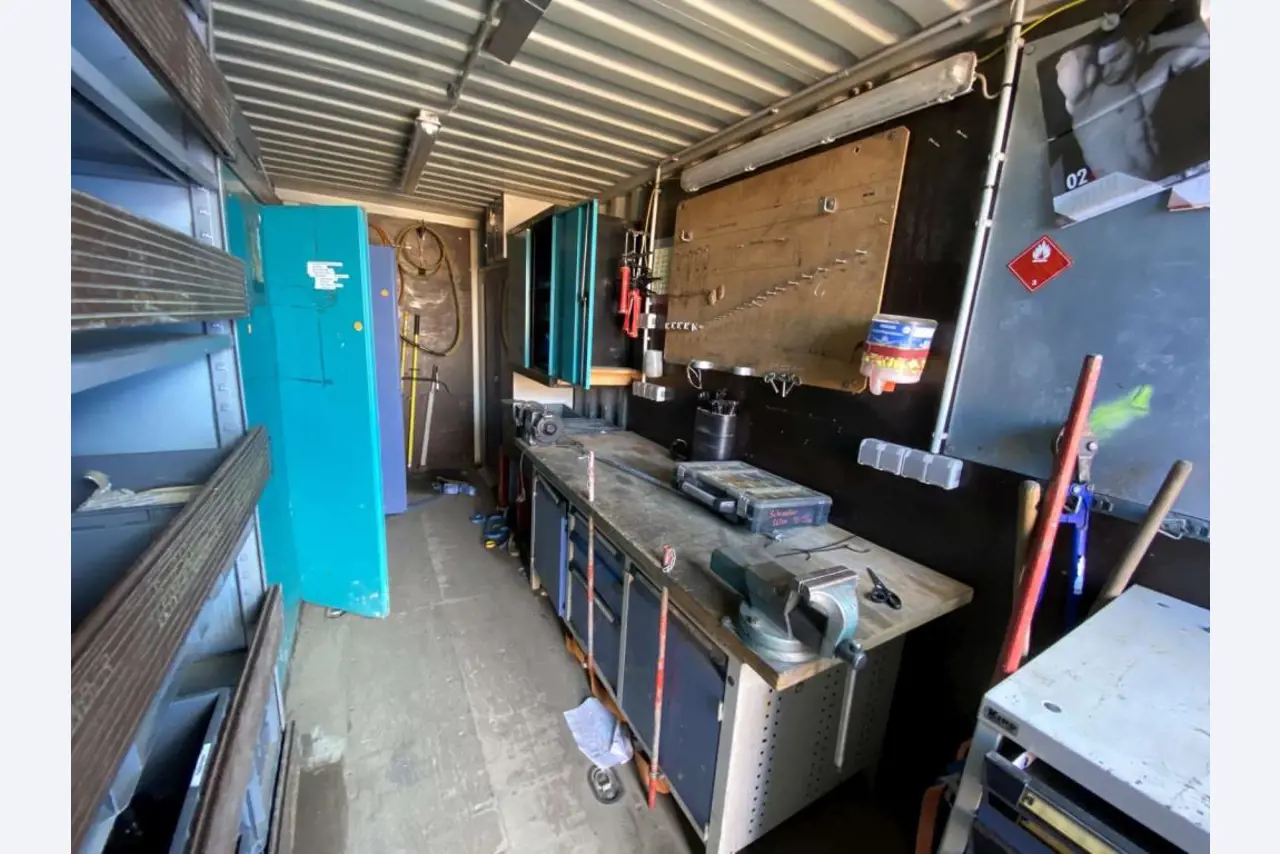 Zeecontainers (10, 20, 40 voet)<br> vanuit Bremerhaven-3