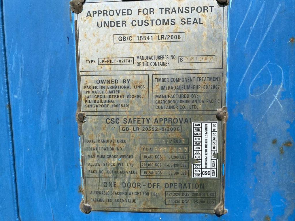 sea containers (10, 20, 40 ft.)<br> located at Bremerhaven (Germany)-3