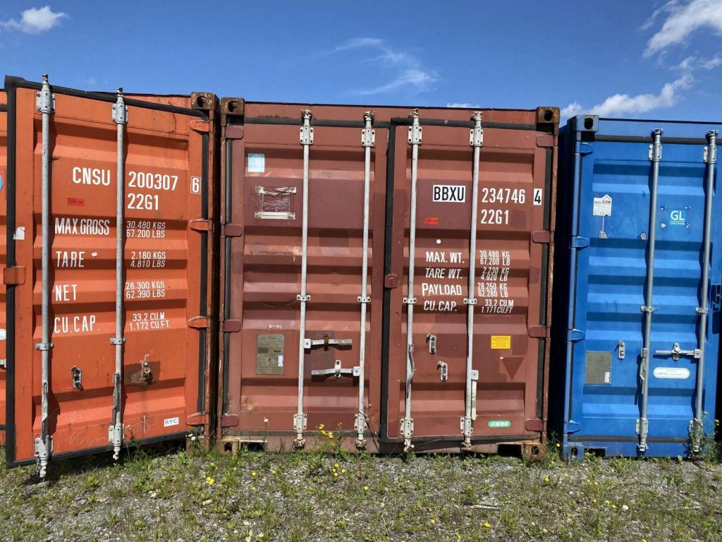 sea containers (10, 20, 40 ft.)<br> located at Bremerhaven (Germany)-1