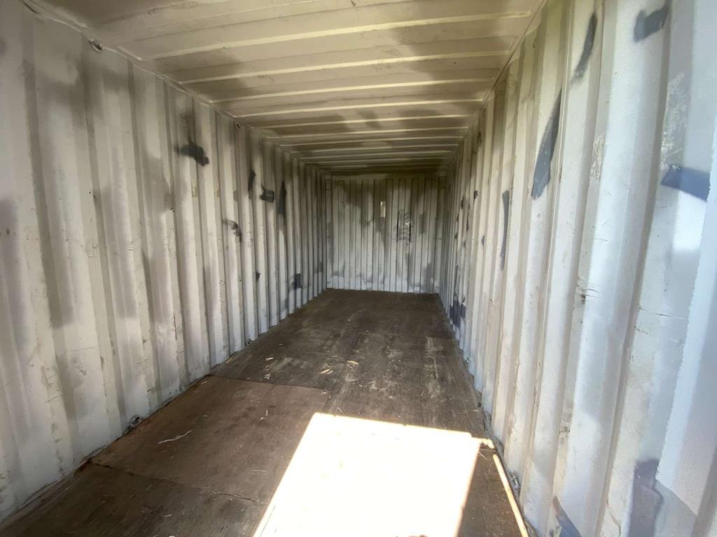 sea containers (10, 20, 40 ft.)<br> located at Bremerhaven (Germany)-2