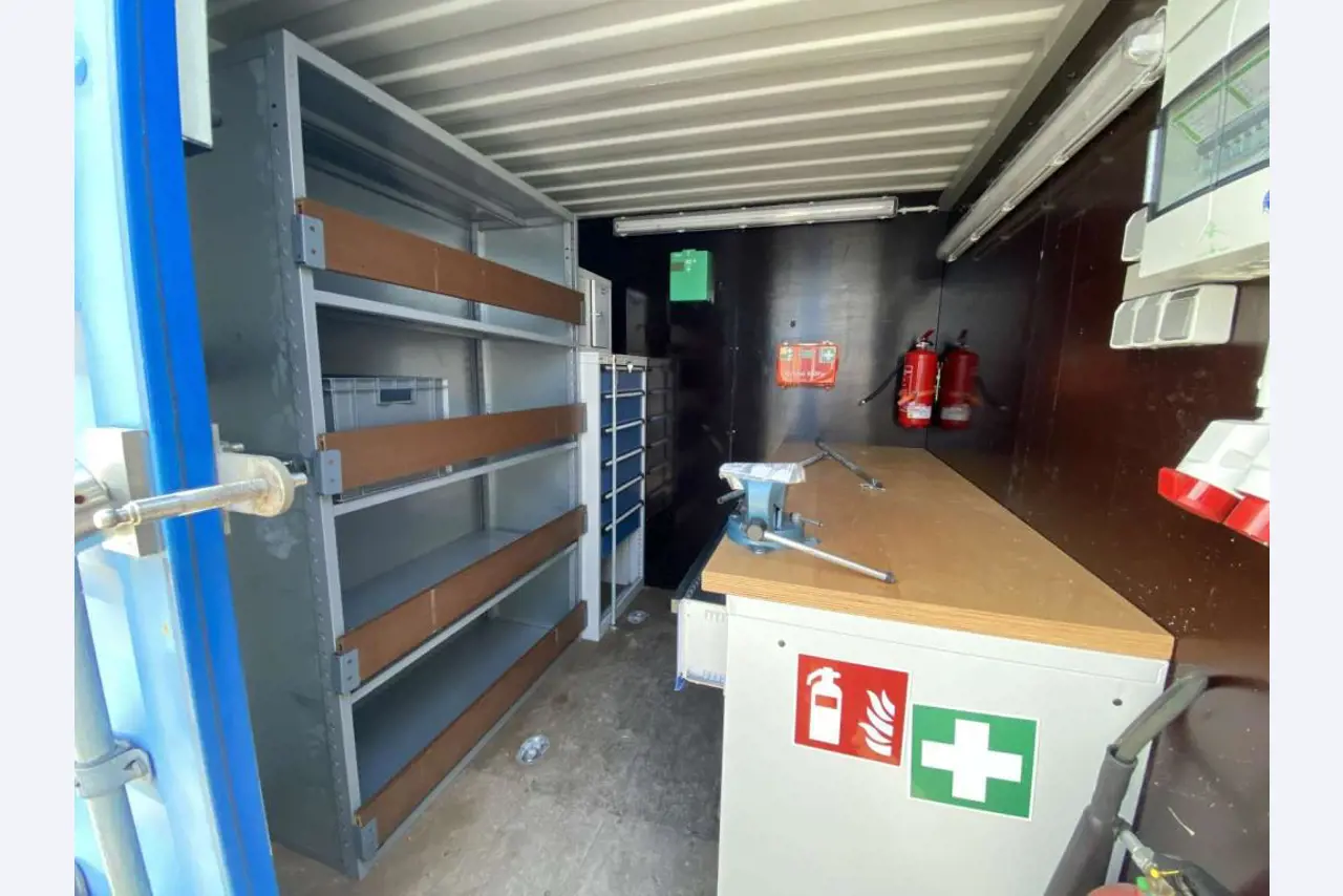 Kontenery morskie (10, 20, 40 stóp)<br> z lokalizacji Bremerhaven-2