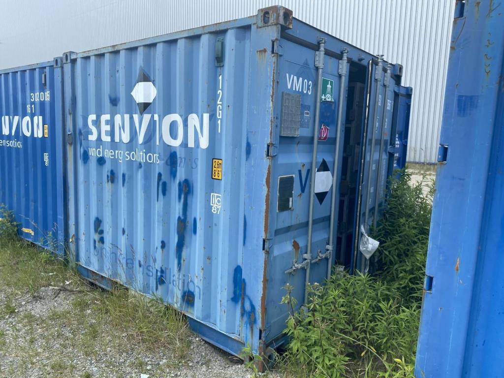 sea containers (10, 20, 40 ft.)<br> located at Bremerhaven (Germany)-1