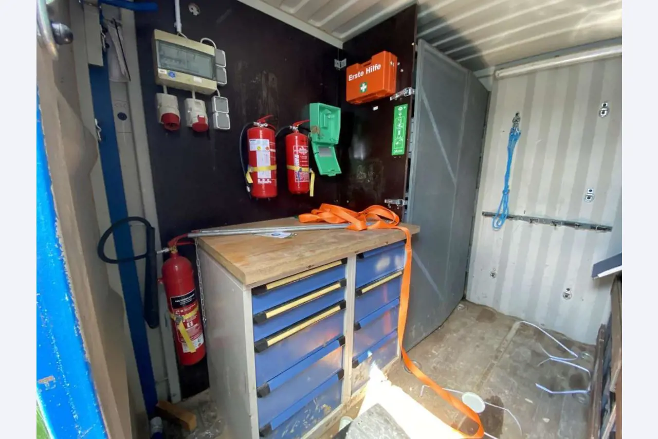 Kontenery morskie (10, 20, 40 stóp)<br> z lokalizacji Bremerhaven-3