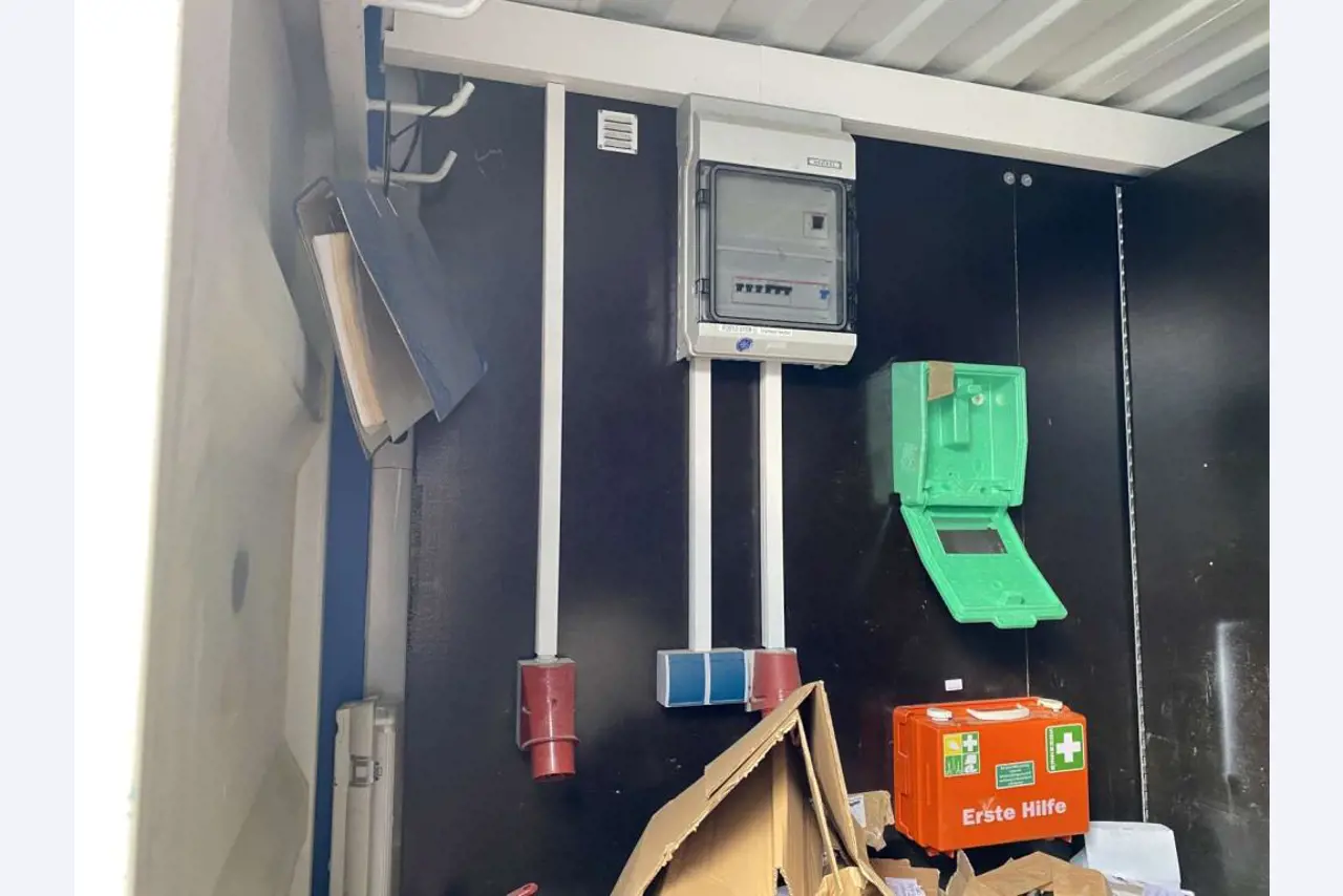 Seecontainer (10, 20, 40 Fuß)<br> ab Standort Bremerhaven-3