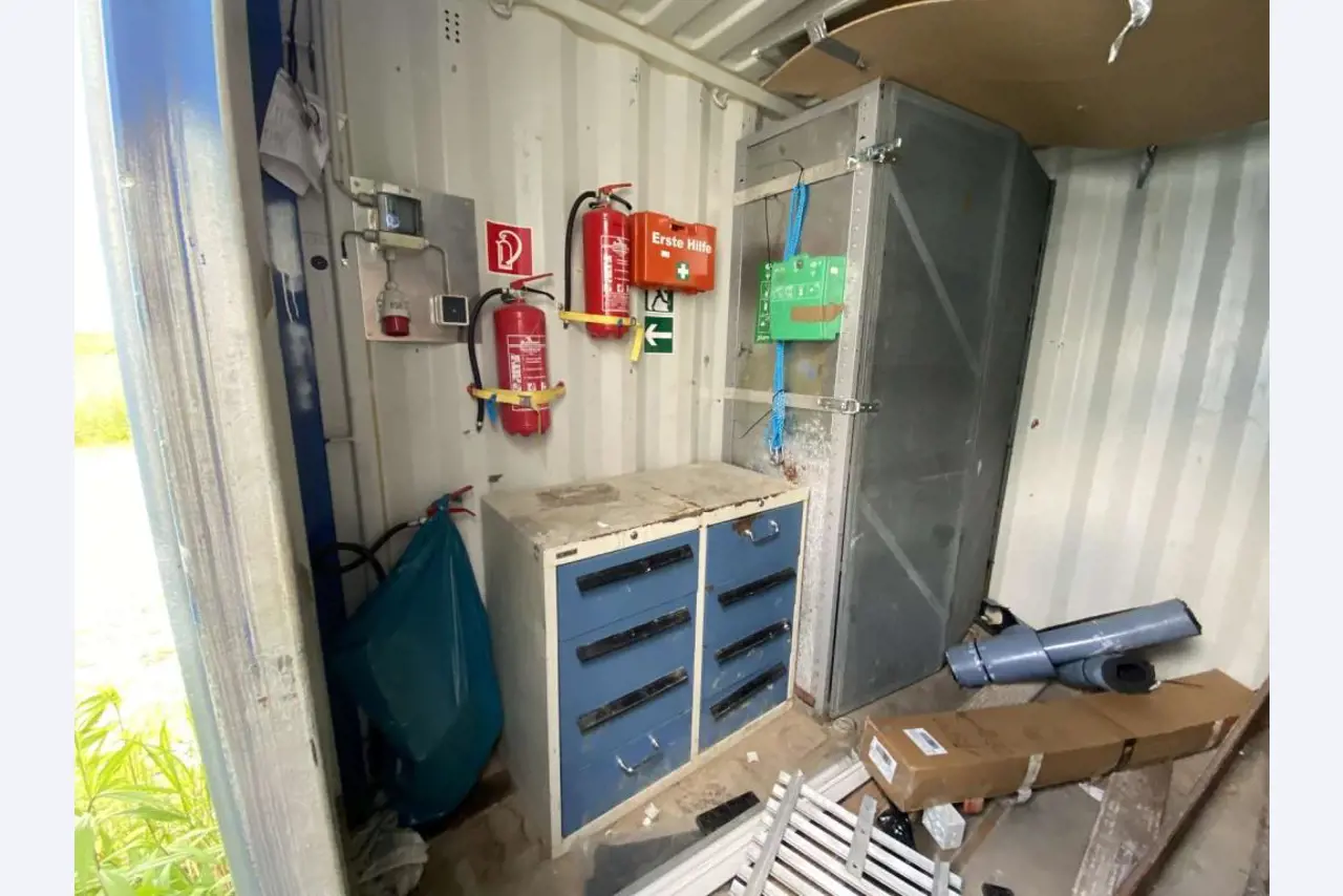 Kontenery morskie (10, 20, 40 stóp)<br> z lokalizacji Bremerhaven-3