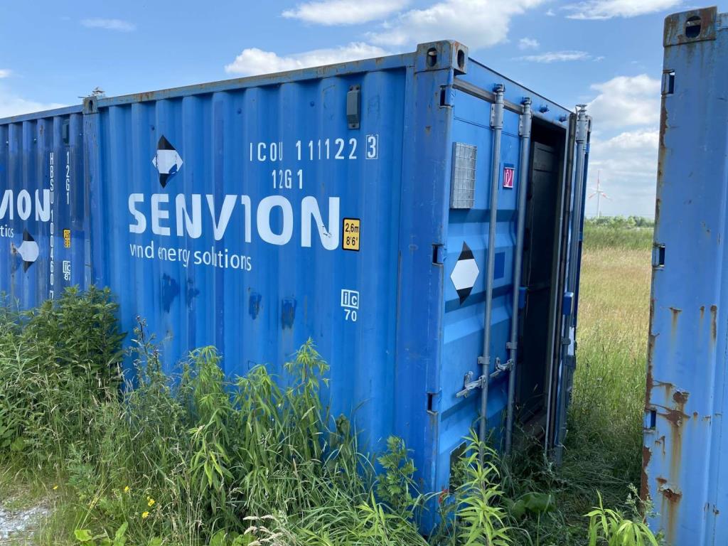 sea containers (10, 20, 40 ft.)<br> located at Bremerhaven (Germany)-1