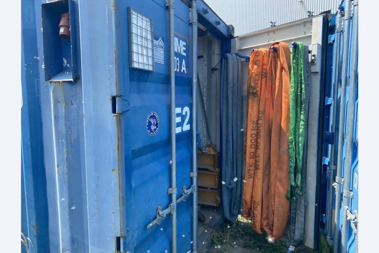 Conteneurs maritimes (10, 20, 40 pieds)<br> à partir du site de Bremerhaven-3