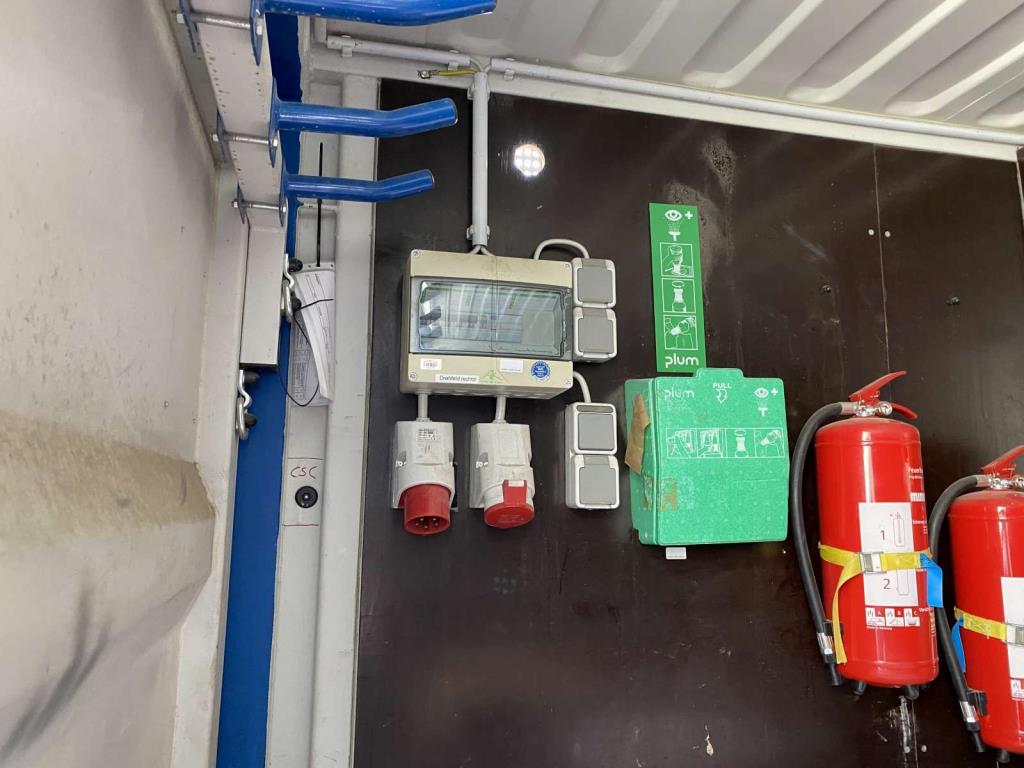 Contentores marítimos (10, 20, 40 pés)<br> a partir de Bremerhaven-3