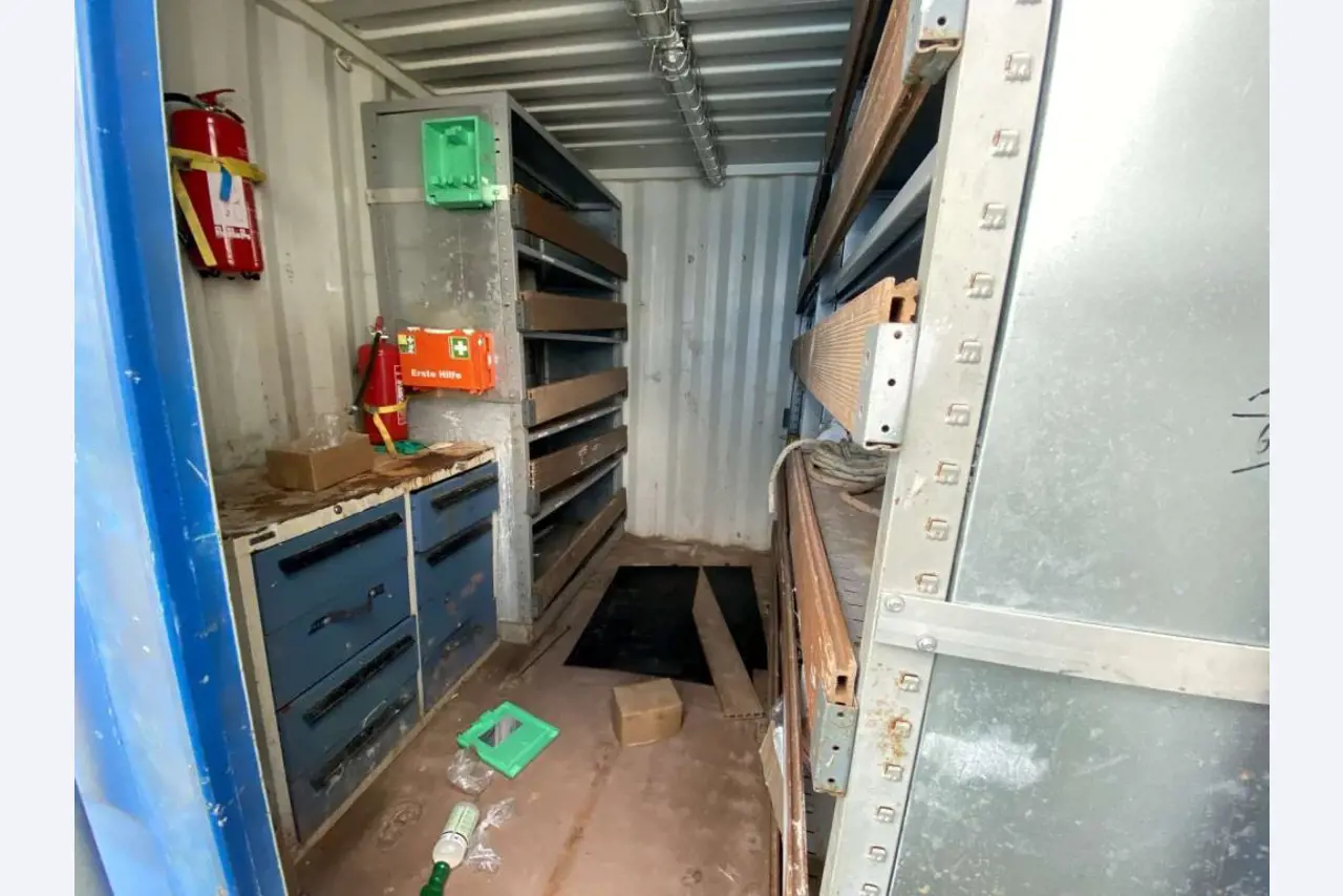 Seecontainer (10, 20, 40 Fuß)<br> ab Standort Bremerhaven-2