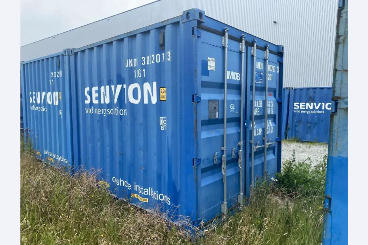 Kontenery morskie (10, 20, 40 stóp)<br> z lokalizacji Bremerhaven-1