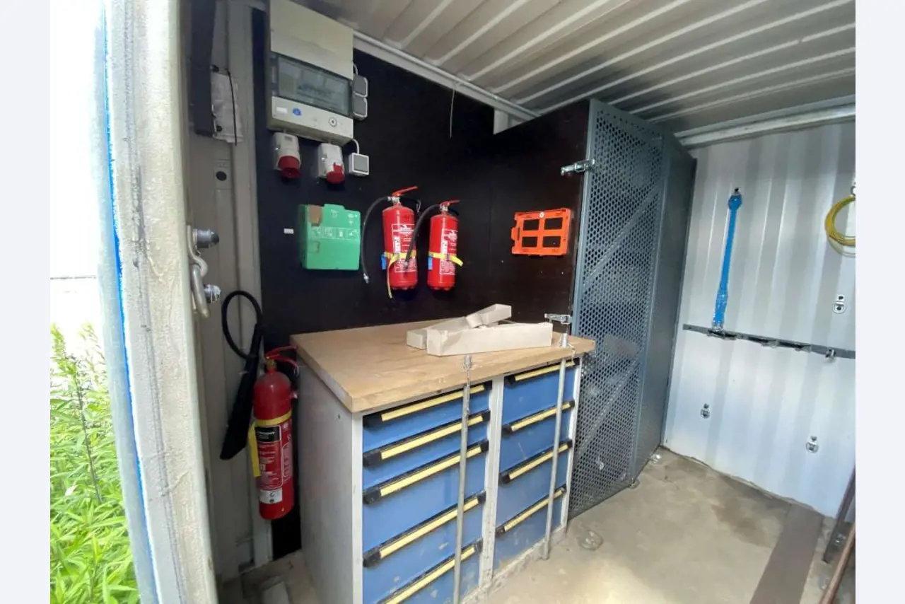 Seecontainer (10, 20, 40 Fuß)<br> ab Standort Bremerhaven-3