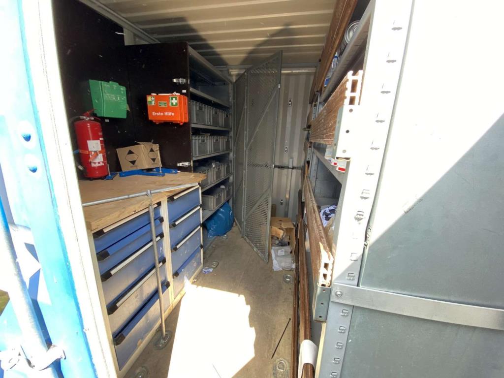 sea containers (10, 20, 40 ft.)<br> located at Bremerhaven (Germany)-2