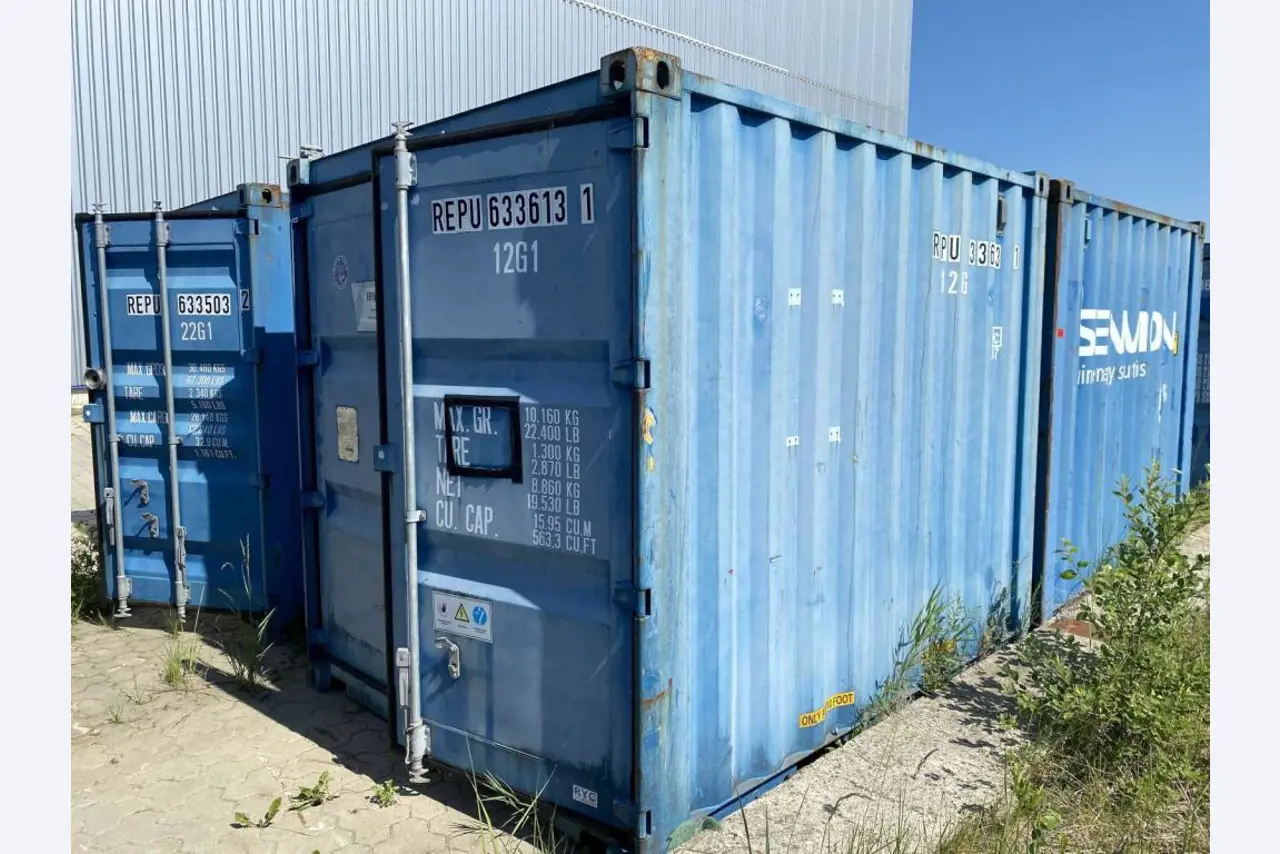 Kontenery morskie (10, 20, 40 stóp)<br> z lokalizacji Bremerhaven-1