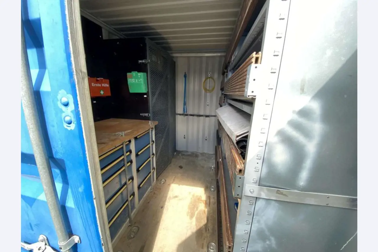 Seecontainer (10, 20, 40 Fuß)<br> ab Standort Bremerhaven-2