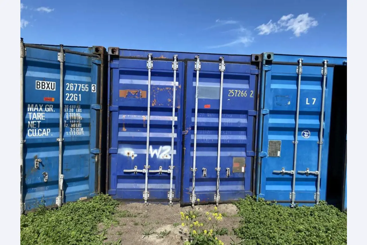 Kontenery morskie (10, 20, 40 stóp)<br> z lokalizacji Bremerhaven-1