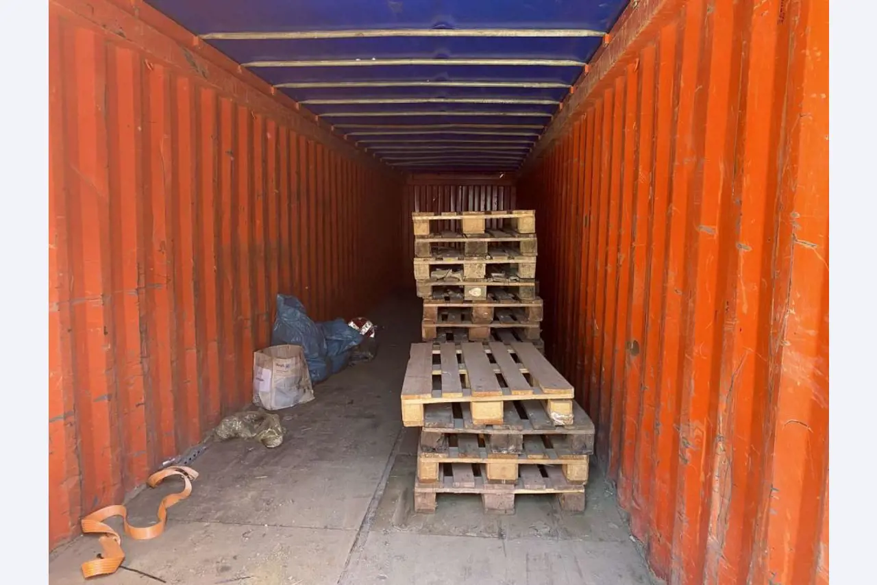 Seecontainer (10, 20, 40 Fuß)<br> ab Standort Bremerhaven-3