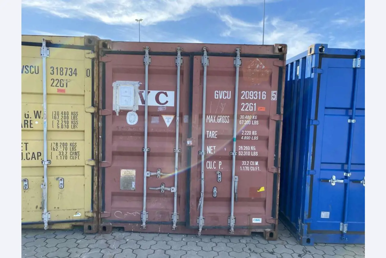 Kontenery morskie (10, 20, 40 stóp)<br> z lokalizacji Bremerhaven-1