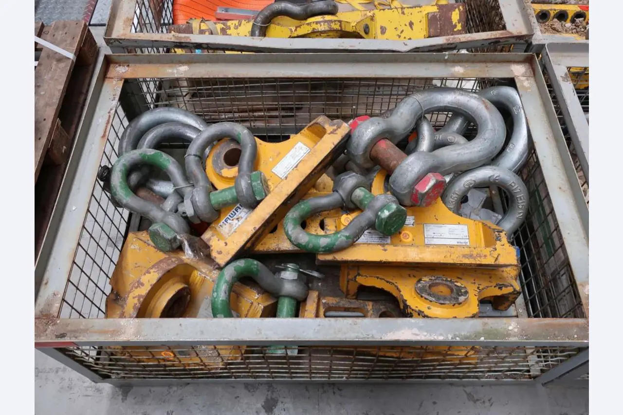 Sale of the no longer needed assets formerly used by an international manufacturer of wind turbines-1