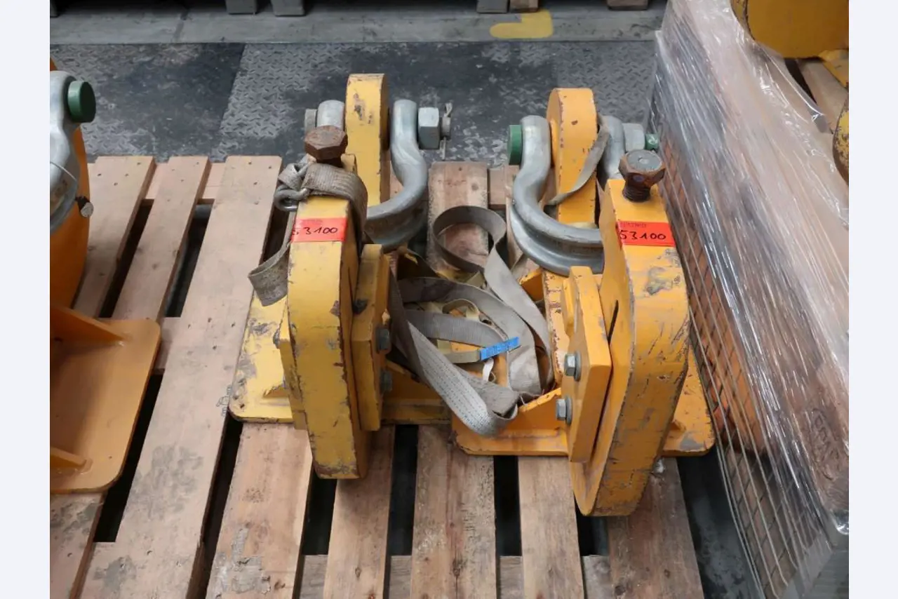 Vermarktung der freiwerdenden Assets eines internationalen Herstellers von Windenergieanlagen
-1