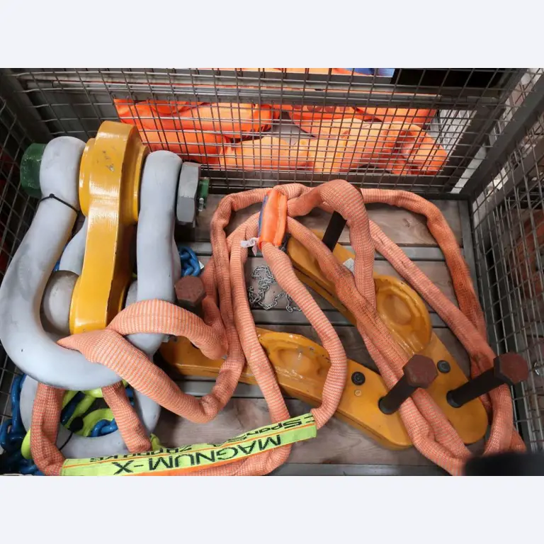 Sale of the no longer needed assets formerly used by an international manufacturer of wind turbines
-3