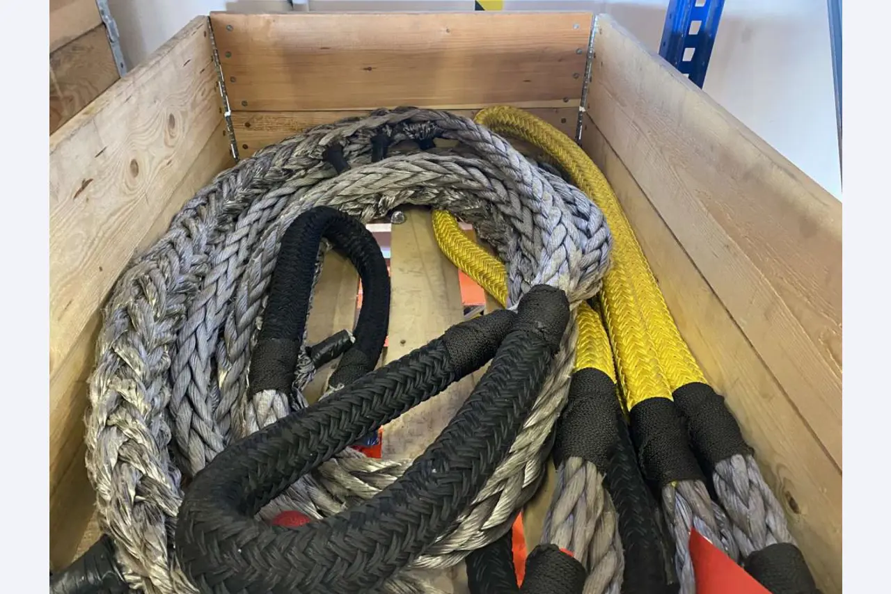 Vermarktung der freiwerdenden Assets eines internationalen Herstellers von Windenergieanlagen
-11