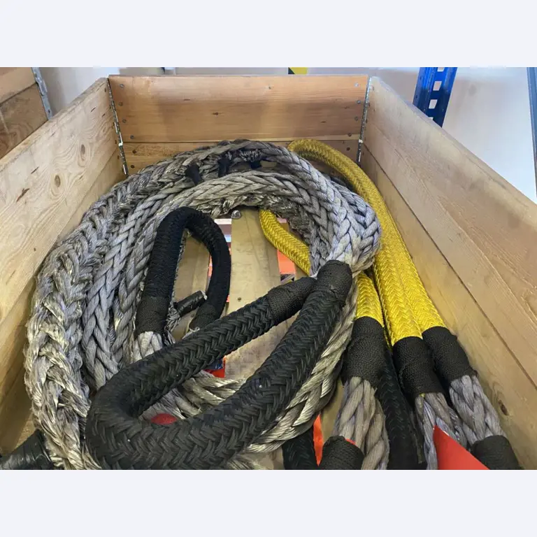 Vermarktung der freiwerdenden Assets eines internationalen Herstellers von Windenergieanlagen
-11