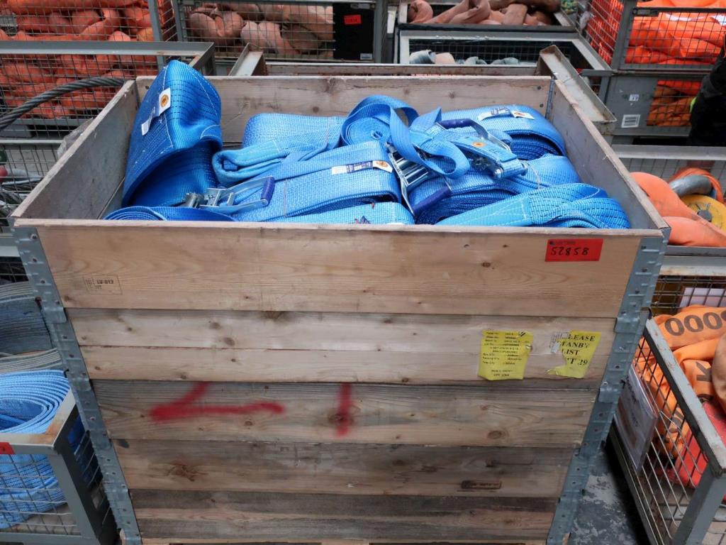 Vermarktung der freiwerdenden Assets eines internationalen Herstellers von Windenergieanlagen
-4