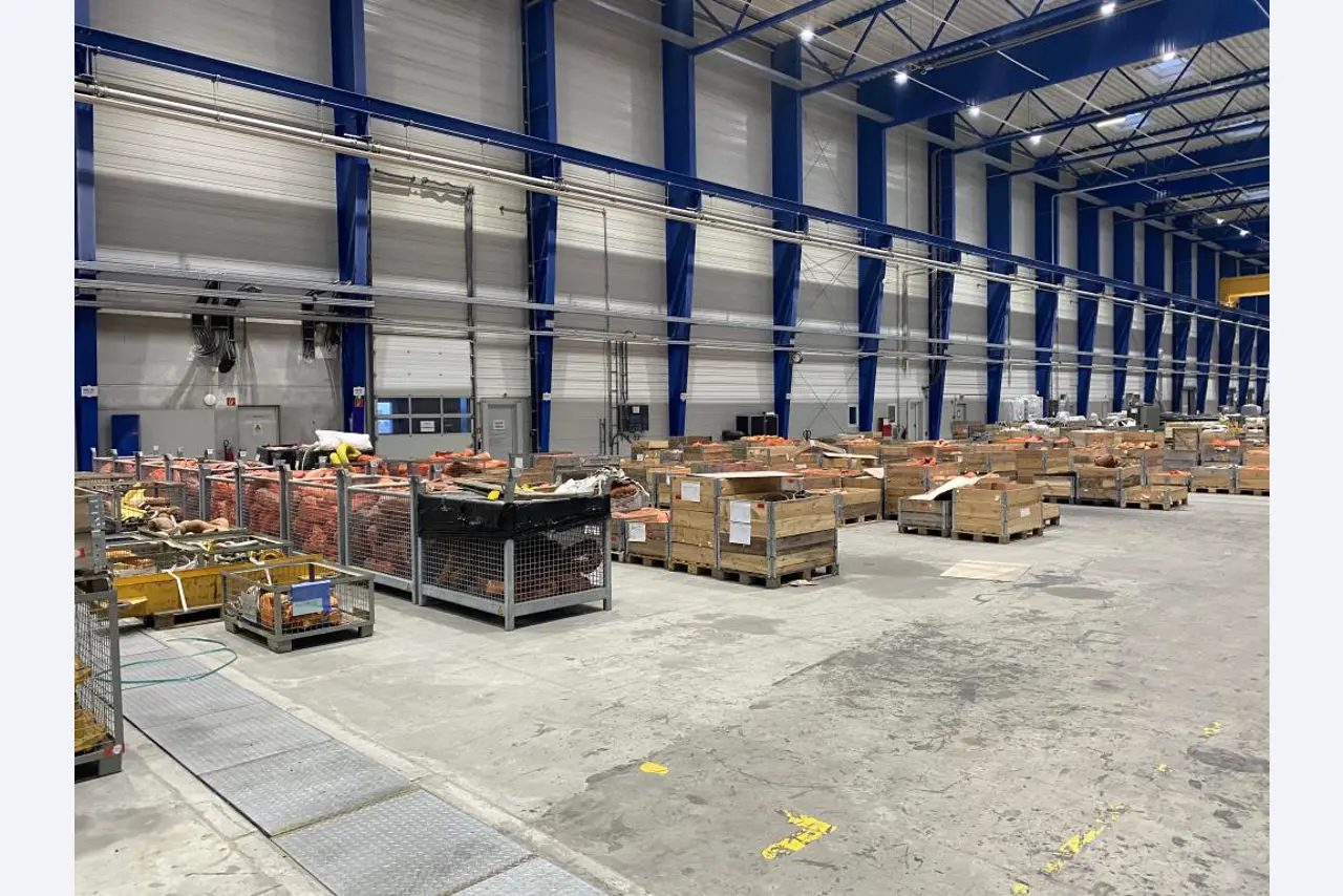 Vermarktung der freiwerdenden Assets eines internationalen Herstellers von Windenergieanlagen
-7