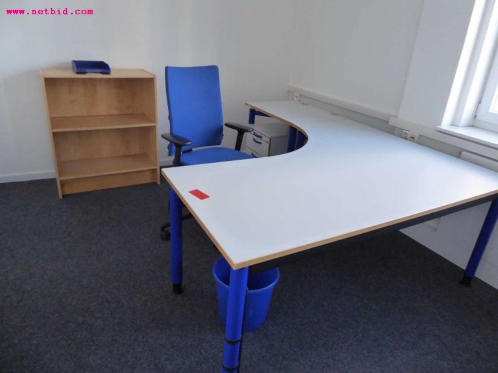 Sale of the no longer needed assets formerly used by an international manufacturer of wind turbines-27