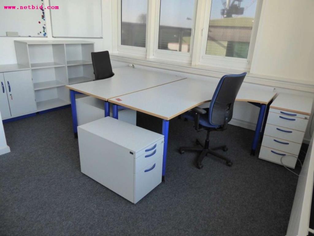 Sale of the no longer needed assets formerly used by an international manufacturer of wind turbines-32