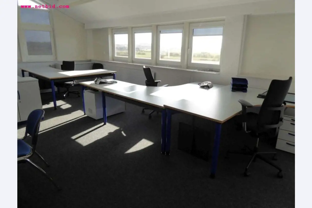 Sale of the no longer needed assets formerly used by an international manufacturer of wind turbines-34