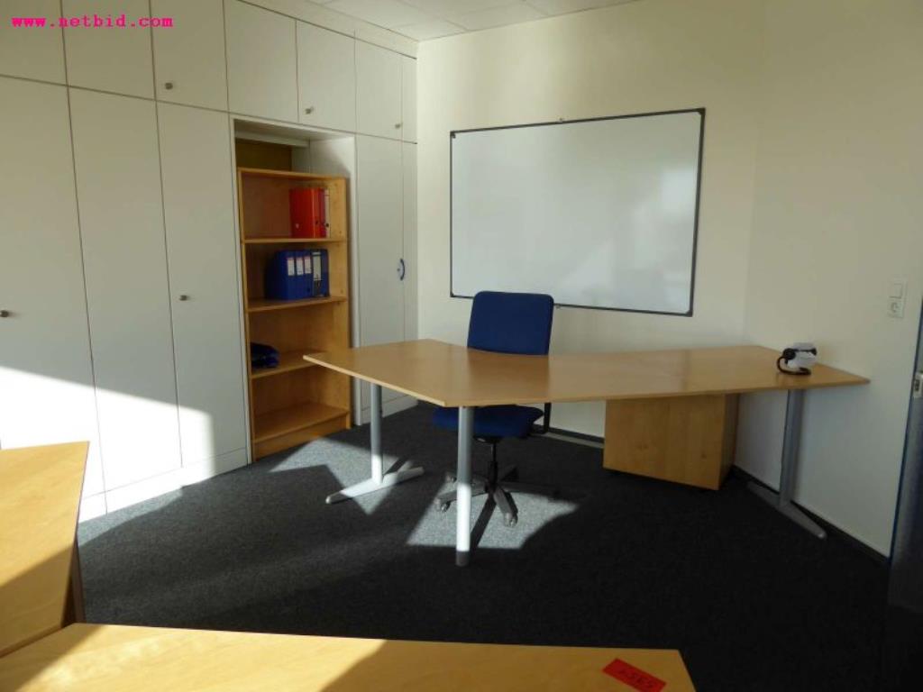 Sale of the no longer needed assets formerly used by an international manufacturer of wind turbines-35