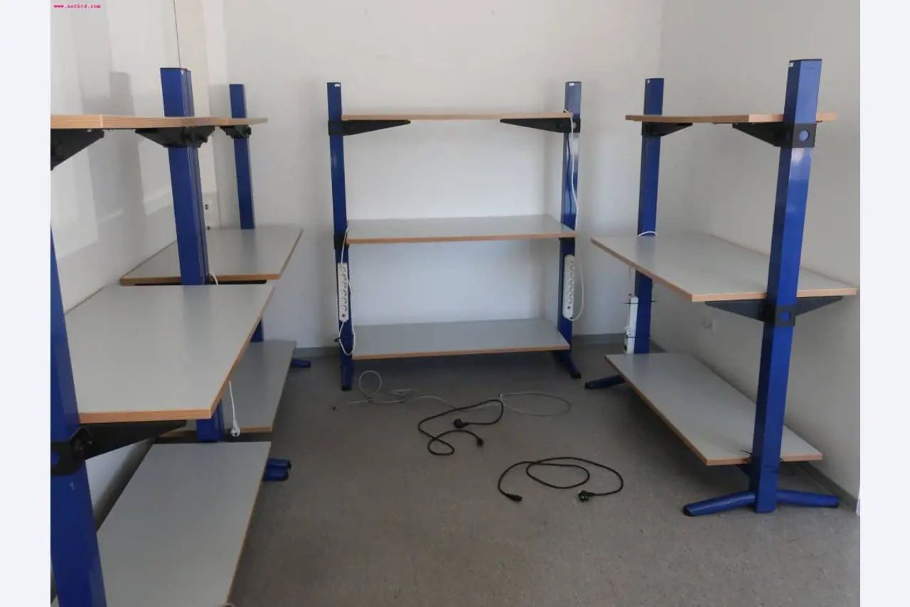 Sale of the no longer needed assets formerly used by an international manufacturer of wind turbines
-8