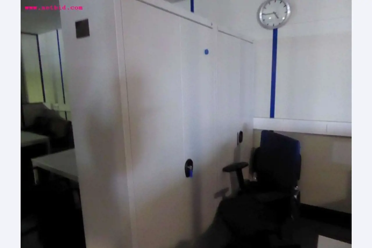 Commercialisation des actifs libérés par un fabricant international d'éoliennes
-8